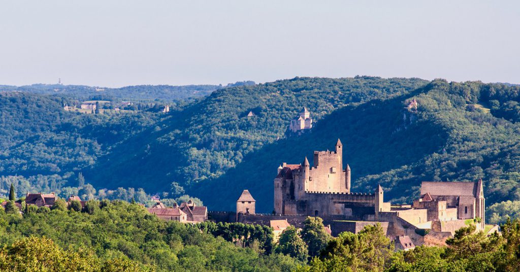 5. Beynac-et-Caznac