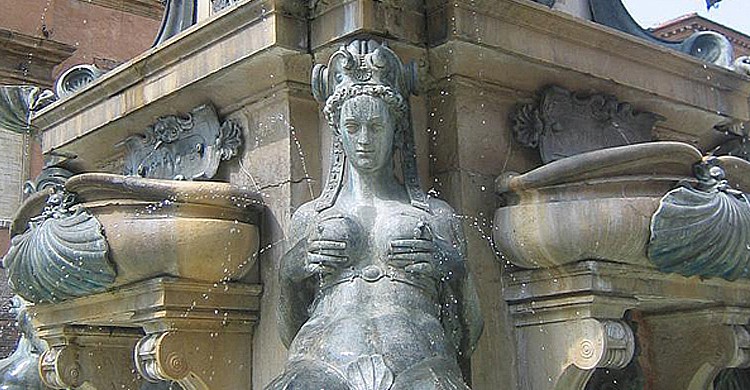 4. Les nymphes de la fontaine de Neptune, Bologne