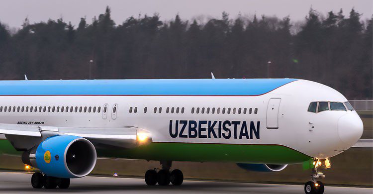 Uzbekistan airlines (Foter.com)