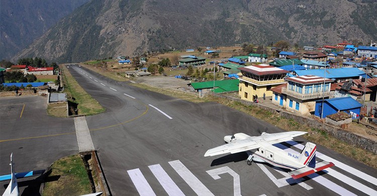 Aéroport de Lukla, Népal