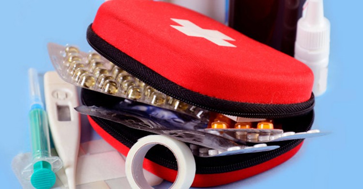 trousse de première nécéssité