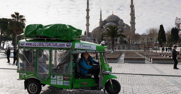 Voyage en TukTuk - http://facteursdumekong2.com/