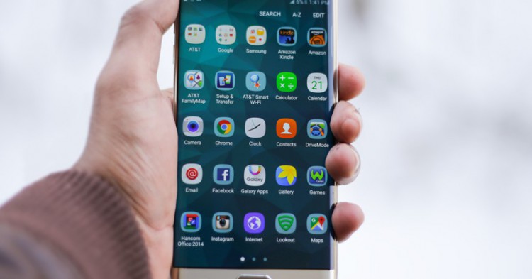4 apps qui vous font voyager autrement