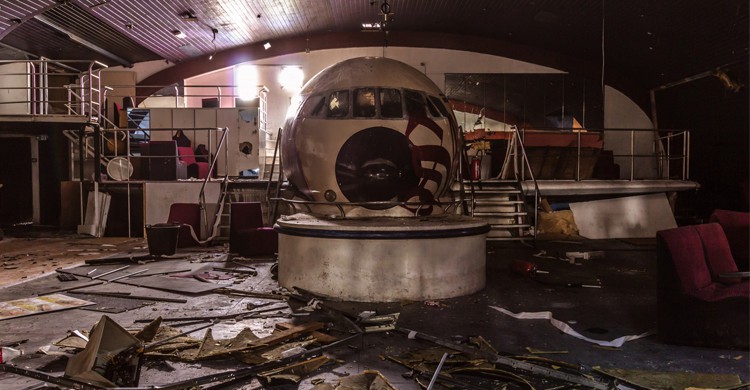 Discothèque Af-447- http://urbexsession.com/