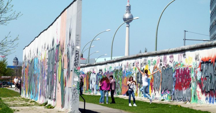 Mur de Berlin - ladymiche.com