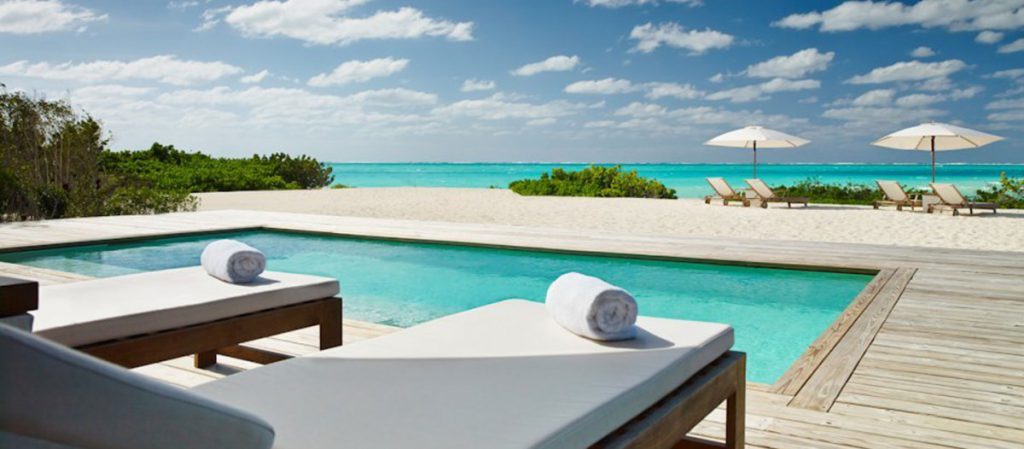 Parot Cay Como