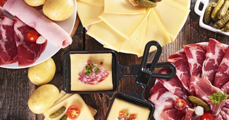 Sigue leyendo Les régions où est produite la raclette