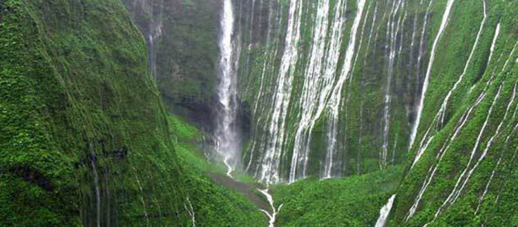 wall-of-tears-htourshawaii