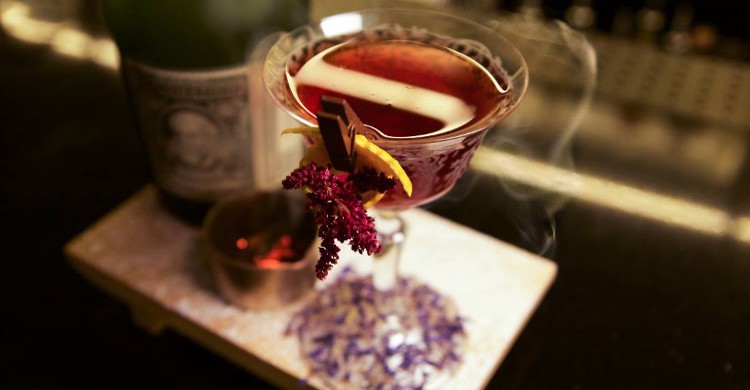 Le Blue Bird - Facebook Page Officielle