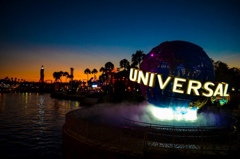 Universal Studio  Impossible de faire l'impasse sur Universal Studio, ce parc d'attractions qui vous offrira une immersion digne de ce nom dans les plus grands films et blockbusters que les USA savent si bien faire. 