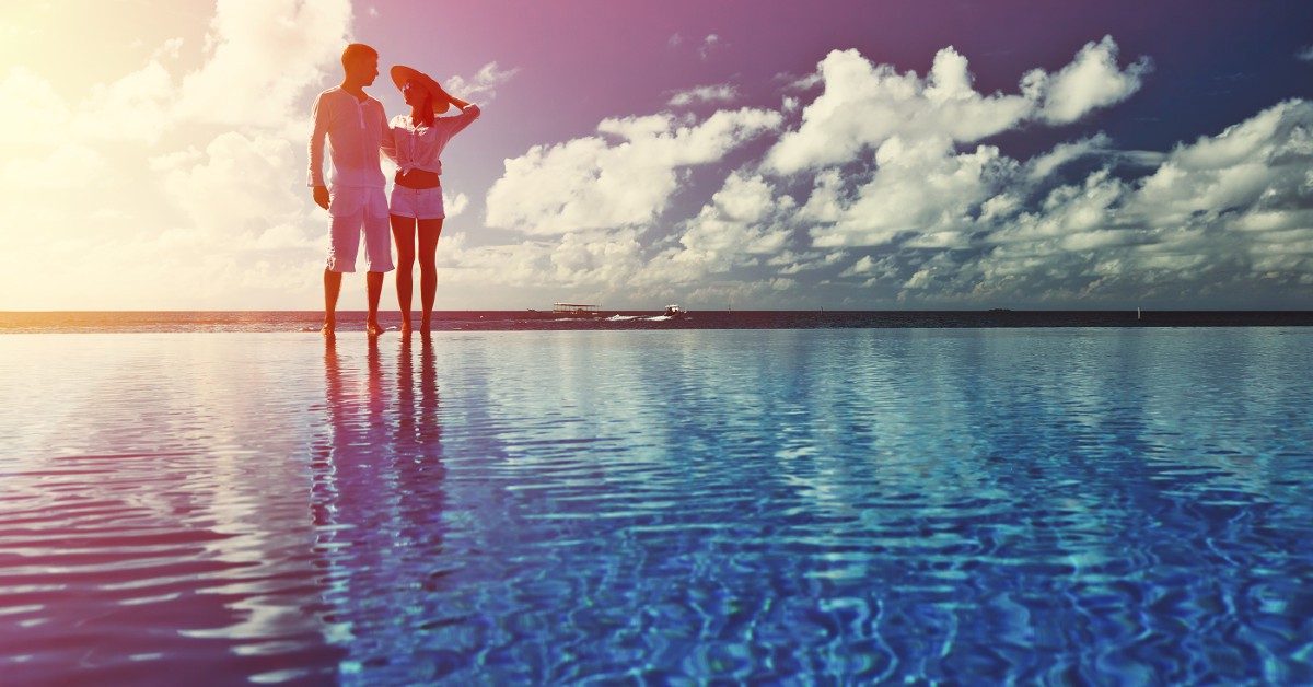 <b>Les Maldives</b><br><br>  Changement radical d'ambiance avec les Maldives. Le spot idéal si vous cherchez de la tranquillité sur fond de plage de sable aussi fin que blanc, d'eau chaude d'un bleu turquoise hallucinant et d'un climat des plus confortables. Les Maldives raviront les amoureux de la nature à l'état pur et seront un point de chute tout trouvé pour y roucouler caché du reste du monde.