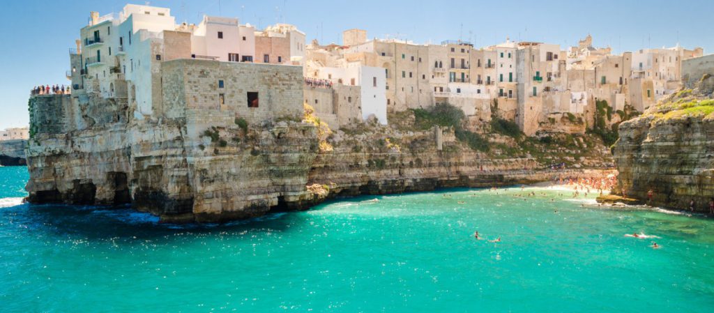 Sigue leyendo Top 10 des meilleures locations Airbnb dans le monde