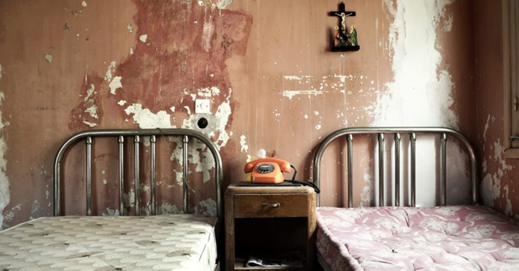 Sigue leyendo Les hôtels hantés pour passer une nuit à frissonner