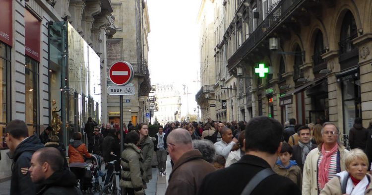 Rue Sainte Catherine, Bordeaux (Alain Muller - Flickr)