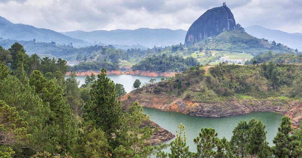 7. La Colombie