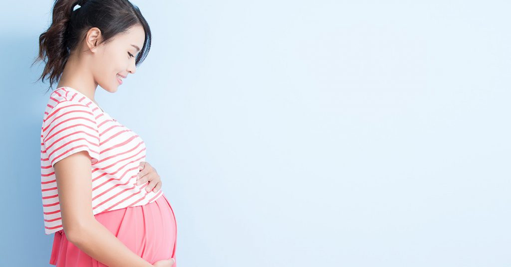 2. Faire pipi pour les femmes enceintes