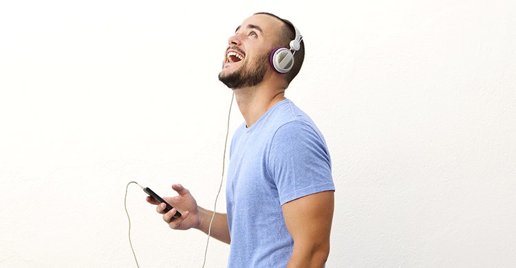 Kit écouteurs (iStock)