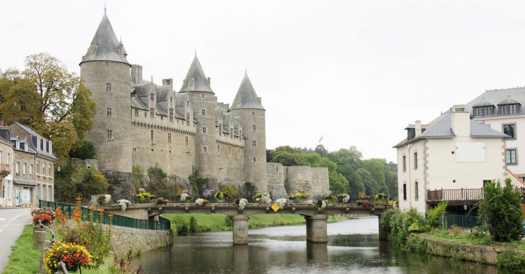 5. Nantes