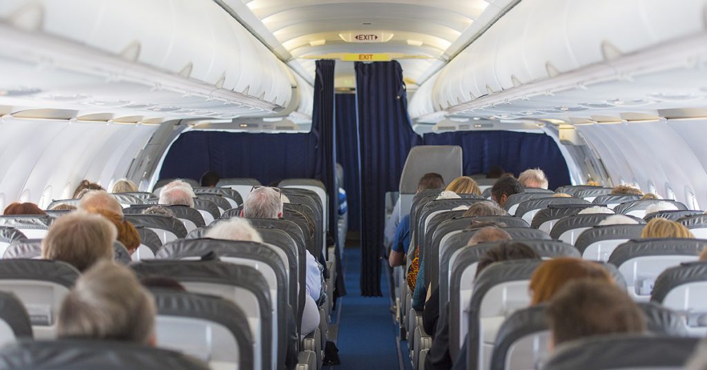Sigue leyendo Quels sont les sièges les plus sûrs dans un avion ?