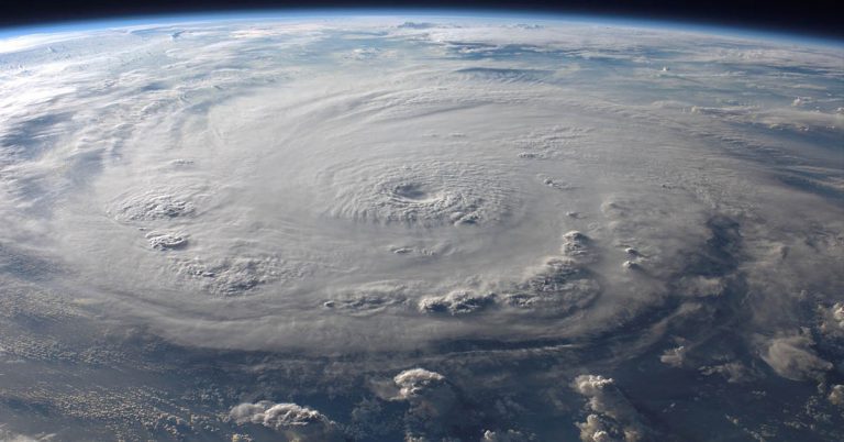 Cyclone (Pixabay)