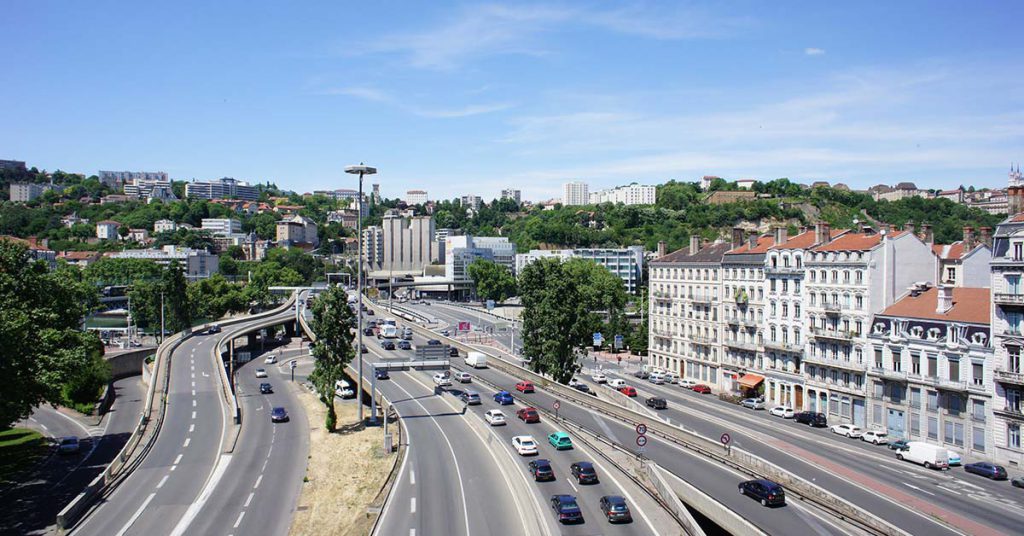 2. Lyon, qui peut y conduire ? !