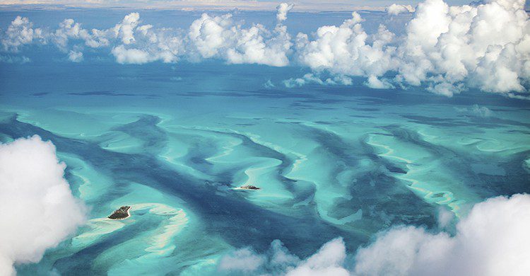 Vue aérienne sur Les Bahamas (Istock)