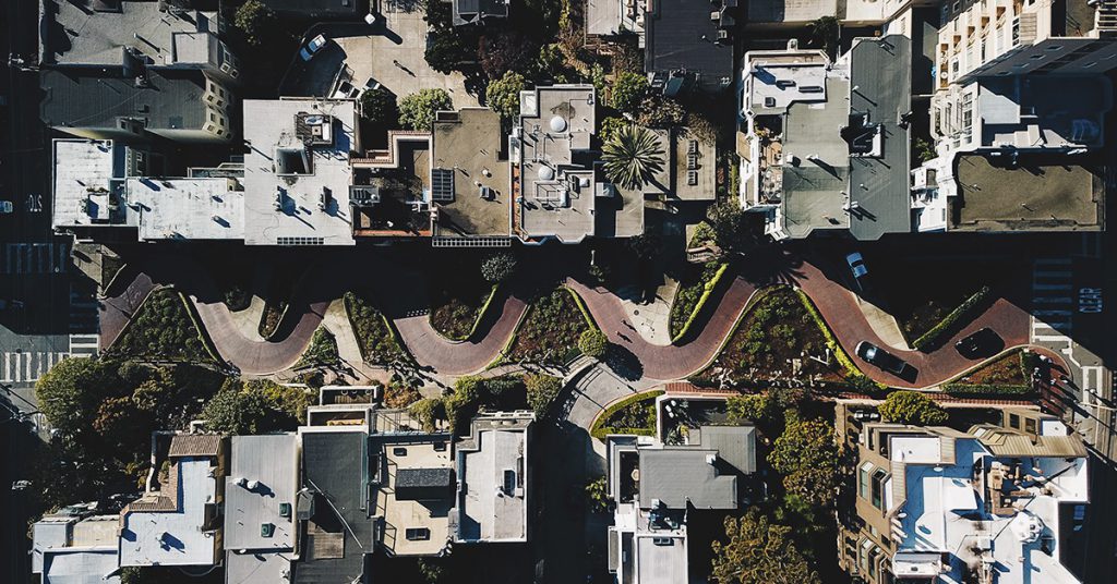 Les 10 rues les plus étranges du monde