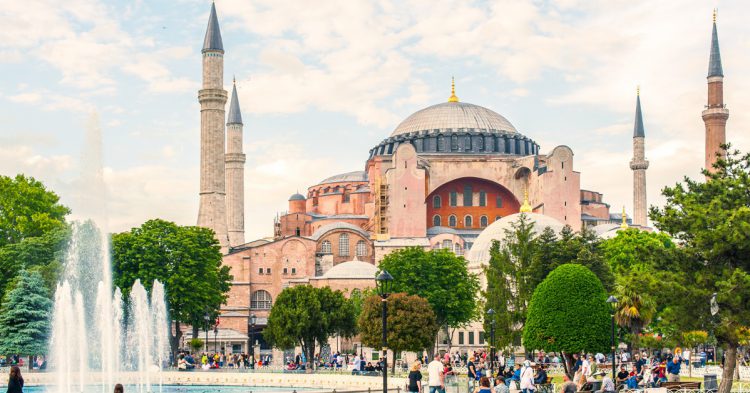 Sigue leyendo Les 10 chefs-d&rsquo;œuvres architecturaux qu&rsquo;il faut absolument voir avant de mourir