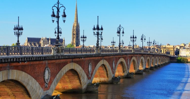 Sigue leyendo Top 8 des adresses gourmandes à ne pas rater à Bordeaux